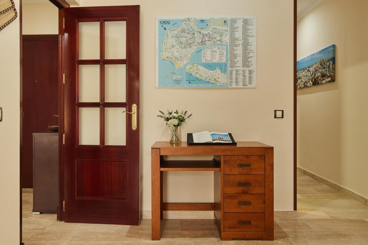 Apartamento Tavira Little Apartments Cadiz Bagian luar foto