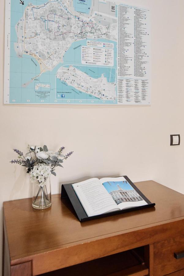 Apartamento Tavira Little Apartments Cadiz Bagian luar foto